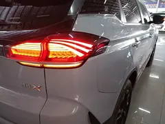 2022 Geely Atlas 1.8T DCT Smart — фото 8