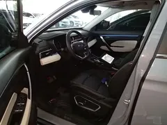 2022 Geely Atlas 1.8T DCT Smart — фото 16