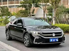 2023 Volkswagen Passat 330TSI Luxury, чёрный — фото 3