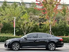 2023 Volkswagen Passat 330TSI Luxury, чёрный — фото 7