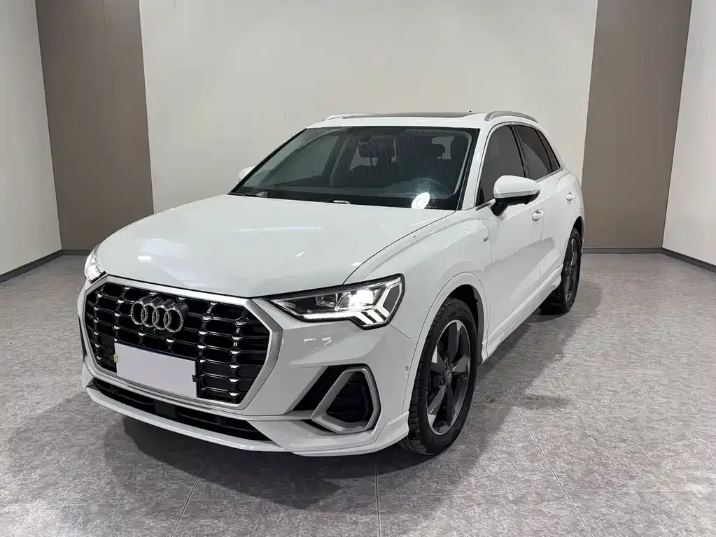 2022 Audi Q3 35 TFSI Fashion Dynamic