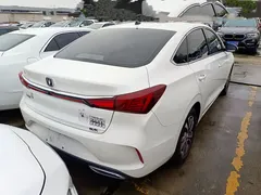 2021 Changan Eado PLUS Blue Whale NE 1.4T GDI DCT Premium, белый — фото 15