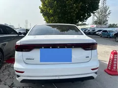 2022 Geely Emgrand 4th Gen 1.5L CVT Premium, белый — фото 12
