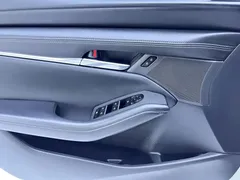 2021 Mazda 3 2.0L AT, белый — фото 12