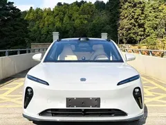 2024 Nio ET5T 75kWh Touring, белый — фото 2