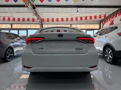 2021 Toyota Corolla Hybrid 1.8L E-CVT Elite, белый — фото 6