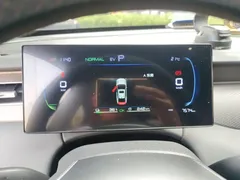 2025 BYD Qin PLUS DM-i PHEV Smart Driving 128km Advance, белый — фото 7
