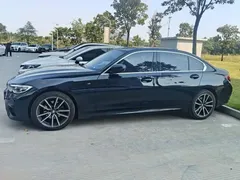 2022 BMW 3 Series 325Li M Sport, чёрный — фото 3