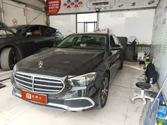 2021 Mercedes-Benz E-Class E 350 e L PHEV Sedan, чёрный — фото 1