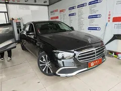 2021 Mercedes-Benz E-Class E 350 e L PHEV Sedan, чёрный — фото 4