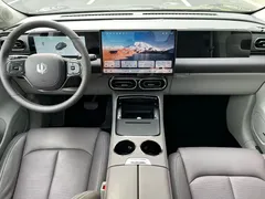 2024 Leapmotor C11 EV 580 Premium, синий — фото 6