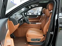 2024 Aito M9 EREV Ultra 52kWh 6-seat, чёрный — фото 12