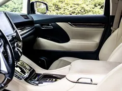 2021 Toyota Alphard Hybrid 2.5L Luxury, белый — фото 8
