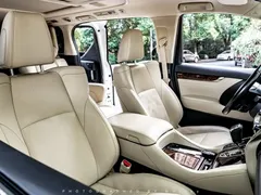 2021 Toyota Alphard Hybrid 2.5L Luxury, белый — фото 10
