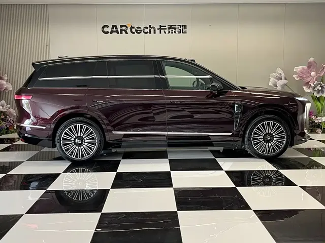2026 Nio ES8 6-seat Executive Luxury