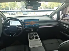 2023 Aion Plus 510, белый — фото 10