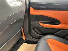 2023 Changan UNI-V 1.5T Sport, чёрный — фото 6