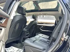 2021 Audi Q7 55 TFSI quattro S line Sport, чёрный — фото 5