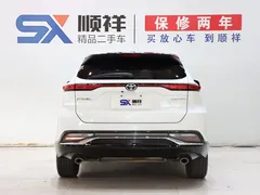 2022 Toyota Venza 2.0L CVT 2WD Luxury, белый — фото 5
