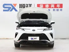 2022 Toyota Venza 2.0L CVT 2WD Luxury, белый — фото 18