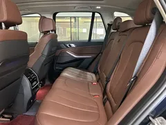 2021 BMW X5 xDrive40i Premium M Sport Package, чёрный — фото 4