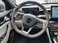 2024 BYD Qin PLUS Honor DM-i PHEV 55km Leading — фото 6