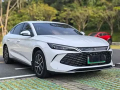 2024 BYD Qin L PHEV 120KM Exceed, белый — фото 3