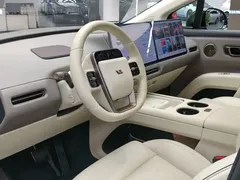 2025 Li Auto i8 Standard, синий — фото 9