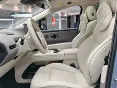 2025 Li Auto i8 Standard, синий — фото 10