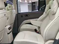 2025 Li Auto i8 Standard, синий — фото 13