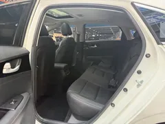 2021 Kia Cerato 1.5L CVT Fashion, белый — фото 11