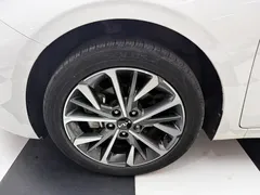2021 Kia Cerato 1.5L CVT Fashion, белый — фото 19