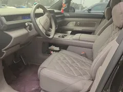 2026 Nio ES8 6-seat Executive Signature, чёрный — фото 7
