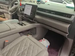 2026 Nio ES8 6-seat Executive Signature, чёрный — фото 10