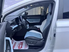 2022 Geely Emgrand S 1.4T CVT, белый — фото 7