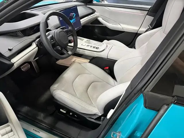 2024 Xiaomi SU7 4WD Max Founder
