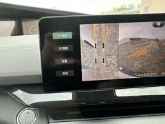 2022 Changan UNI-V 1.5T Premium, белый — фото 12