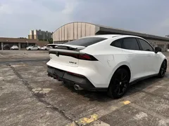 2022 Changan UNI-V 1.5T Premium, белый — фото 13