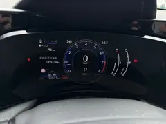 2022 Lexus NX 260 2WD, белый — фото 5