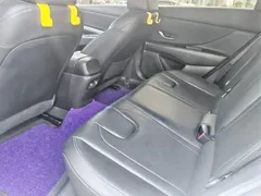 2021 Hyundai Elantra 1.5L CVT LUX Premium, белый — фото 6
