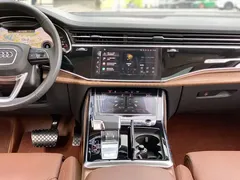 2021 Audi Q7 55 TFSI quattro S line Premium, чёрный — фото 10