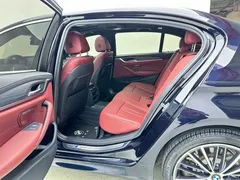 2021 BMW 5 Series 530Li Leading M Sport Package, синий — фото 21