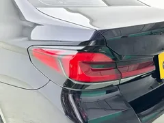 2021 BMW 5 Series 530Li Leading M Sport Package, синий — фото 25
