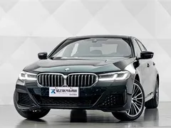 2023 BMW 5 Series 530Li Leading M Sport Package, чёрный — фото 2