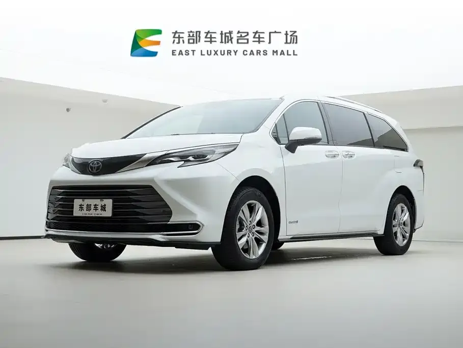 2021 Toyota Sienna 2.5L Hybrid Ultimate