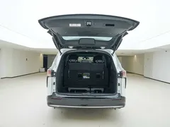 2021 Toyota Sienna 2.5L Hybrid Ultimate, белый — фото 6