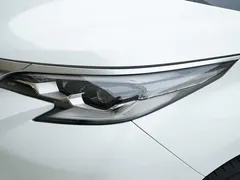 2021 Toyota Sienna 2.5L Hybrid Ultimate, белый — фото 14