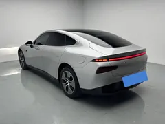 2023 Xpeng P7 P7i 702 Pro — фото 4