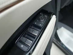 2023 Lexus LM 350h 7-seater, чёрный — фото 10