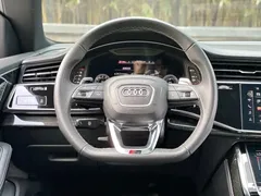 2021 Audi Q8 55 TFSI Sport, чёрный — фото 9